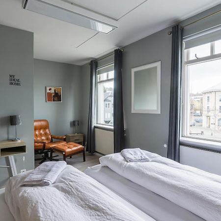 Town Square Guesthouse Akureyri Buitenkant foto