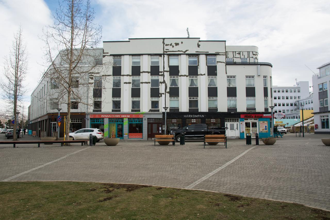 Town Square Guesthouse Akureyri Buitenkant foto